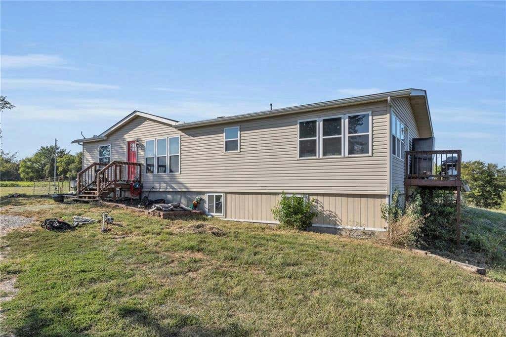 33950 SOMERSET RD, PAOLA, KS 66071, photo 1 of 61