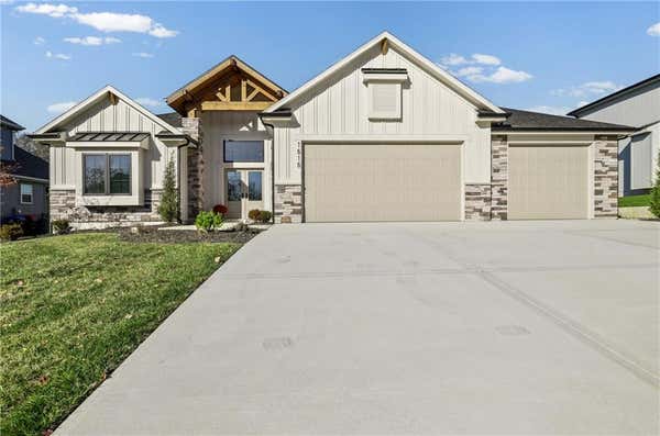 1616 SW 27TH ST, LEES SUMMIT, MO 64082, photo 1 of 52