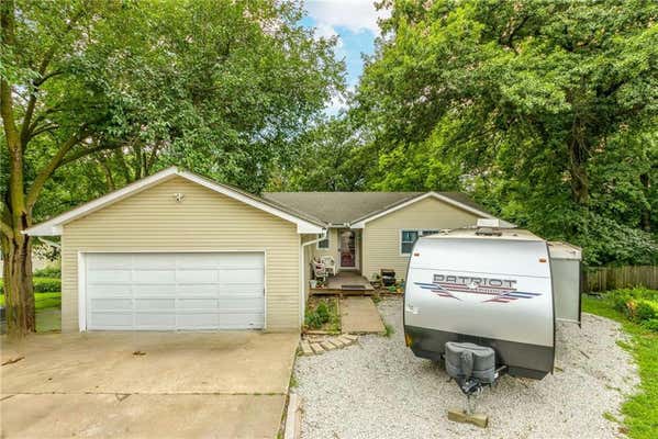 4 MAPLE CIR, SMITHVILLE, MO 64089 - Image 1