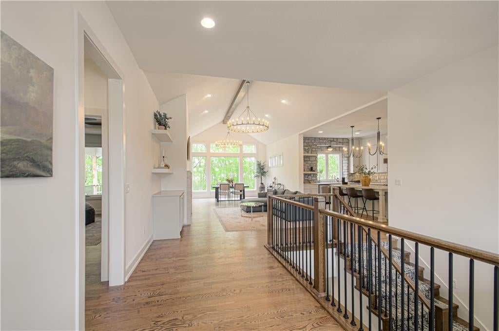 Riverside, Missouri, 64150, United States, 5 Bedrooms Bedrooms, ,3 BathroomsBathrooms,Residential,Active,1943775