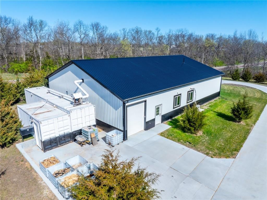 Cameron, Missouri, 64429, United States, 3 Bedrooms Bedrooms, ,3 BathroomsBathrooms,Residential,Active,1764473