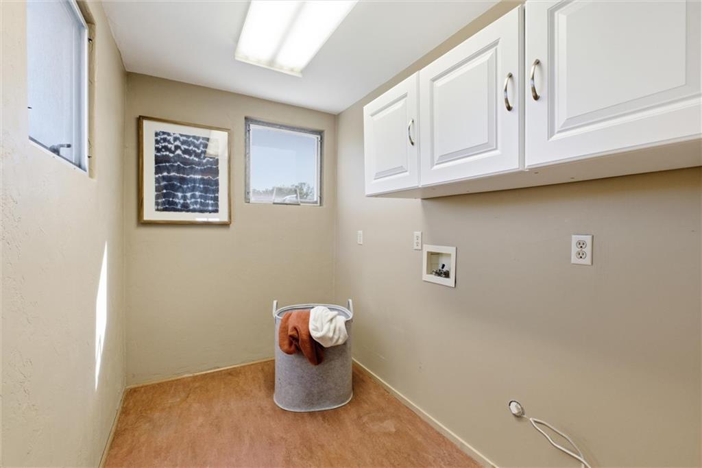 Kansas City, Missouri, 64108, United States, 2 Bedrooms Bedrooms, ,3 BathroomsBathrooms,Residential,Active,1988723