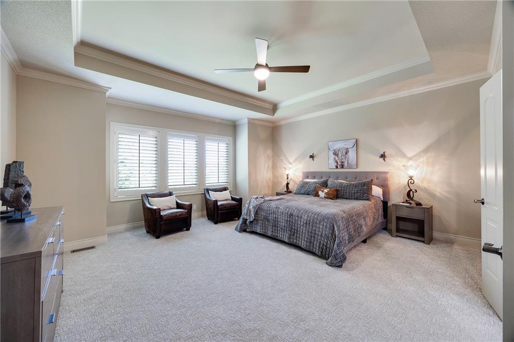 Loch Lloyd, Missouri, 64012, United States, 3 Bedrooms Bedrooms, ,4 BathroomsBathrooms,Residential,Active,1929453
