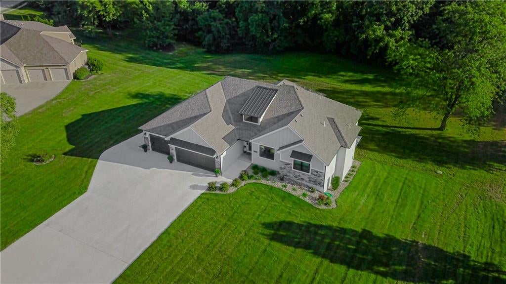 Kearney, Missouri, 64060, United States, 4 Bedrooms Bedrooms, ,3 BathroomsBathrooms,Residential,Active,1927650