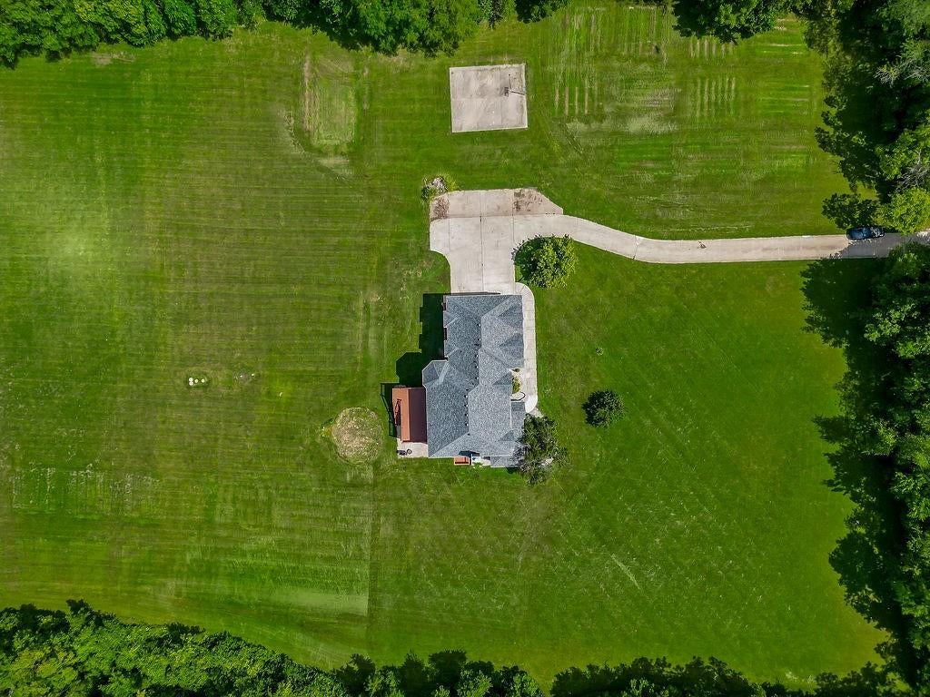 Grandview, Missouri, 64030, United States, 8 Bedrooms Bedrooms, ,5 BathroomsBathrooms,Residential,Active,1892623