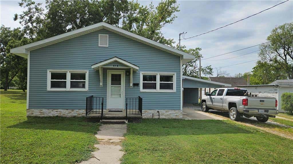 414 S 3RD ST, HUMBOLDT, KS 66748, photo 1 of 28