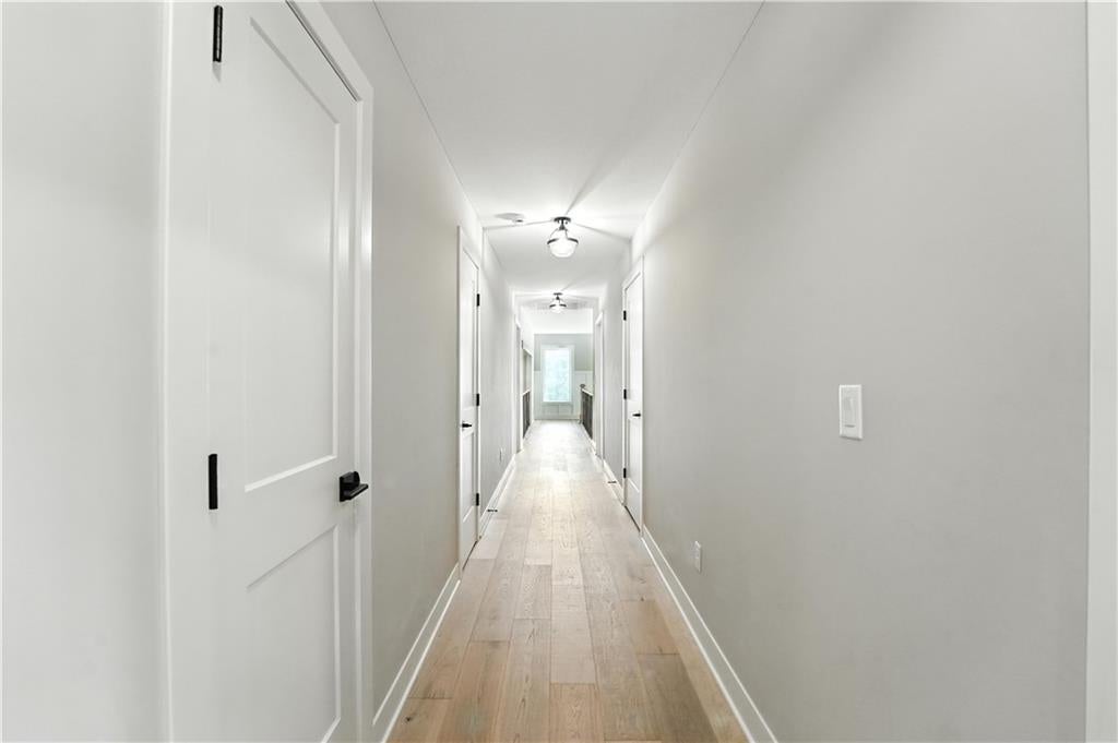 Liberty, Missouri, 64068, United States, 6 Bedrooms Bedrooms, ,5 BathroomsBathrooms,Residential,Active,1922515