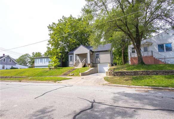 106 S MAPLE ST, EXCELSIOR SPRINGS, MO 64024 - Image 1