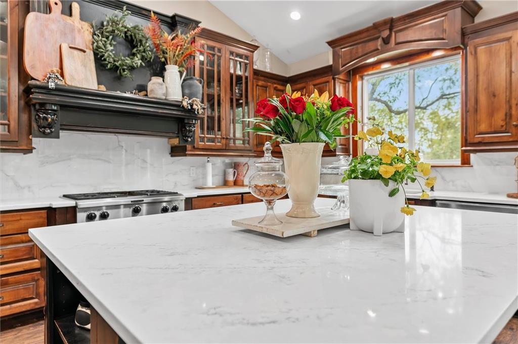 Kearney, Missouri, 64060, United States, 4 Bedrooms Bedrooms, ,5 BathroomsBathrooms,Residential,Active,1963266