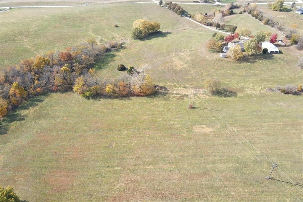 Weston, Missouri, 64098, United States, 4 Bedrooms Bedrooms, ,3 BathroomsBathrooms,Residential,Active,1989765