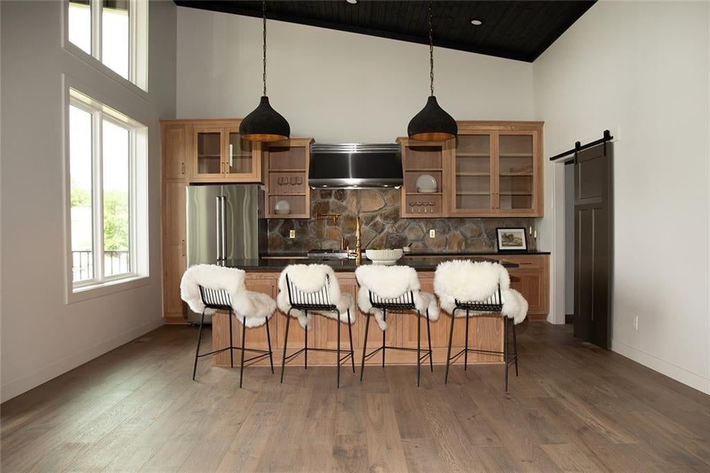 Altamont, Missouri, 64620, United States, 3 Bedrooms Bedrooms, ,3 BathroomsBathrooms,Residential,Active,1922653