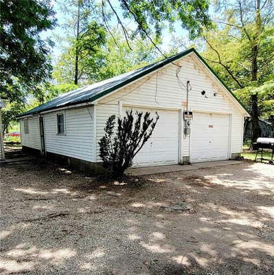 402 S OHIO ST, IOLA, KS 66749, photo 2 of 33