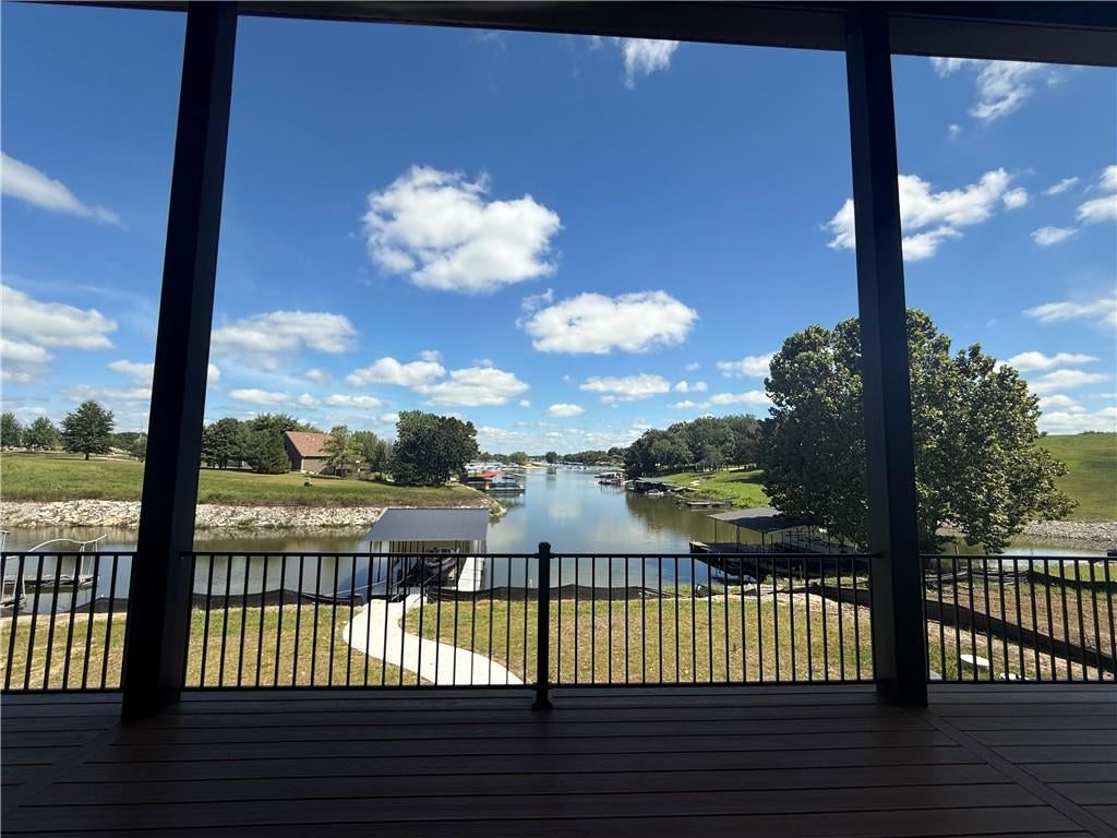 Altamont, Missouri, 64620, United States, 3 Bedrooms Bedrooms, ,3 BathroomsBathrooms,Residential,Active,1922653