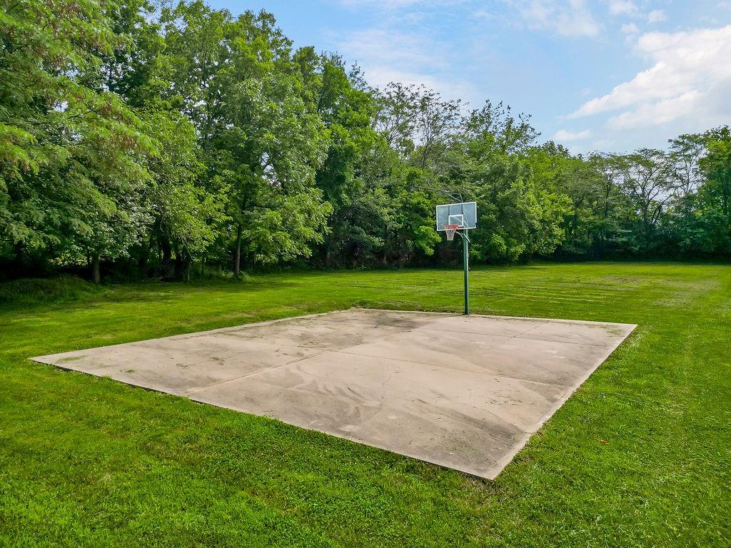 Grandview, Missouri, 64030, United States, 8 Bedrooms Bedrooms, ,5 BathroomsBathrooms,Residential,Active,1892623