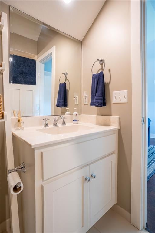 Altamont, Missouri, 64620, United States, 5 Bedrooms Bedrooms, ,5 BathroomsBathrooms,Residential,Active,1880022