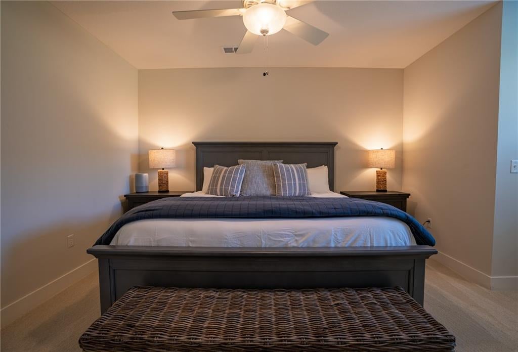 Altamont, Missouri, 64620, United States, 5 Bedrooms Bedrooms, ,5 BathroomsBathrooms,Residential,Active,1880022