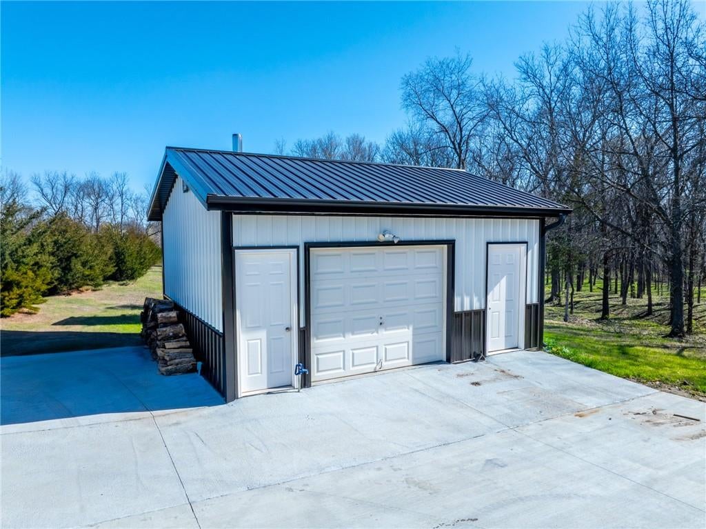 Cameron, Missouri, 64429, United States, 3 Bedrooms Bedrooms, ,3 BathroomsBathrooms,Residential,Active,1764473