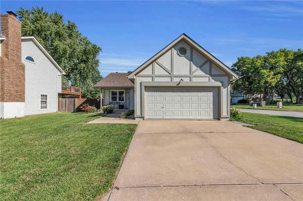 132 NELSON CIR, OLATHE, KS 66061 - Image 1