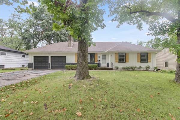 8204 HARDY AVE, RAYTOWN, MO 64138 - Image 1