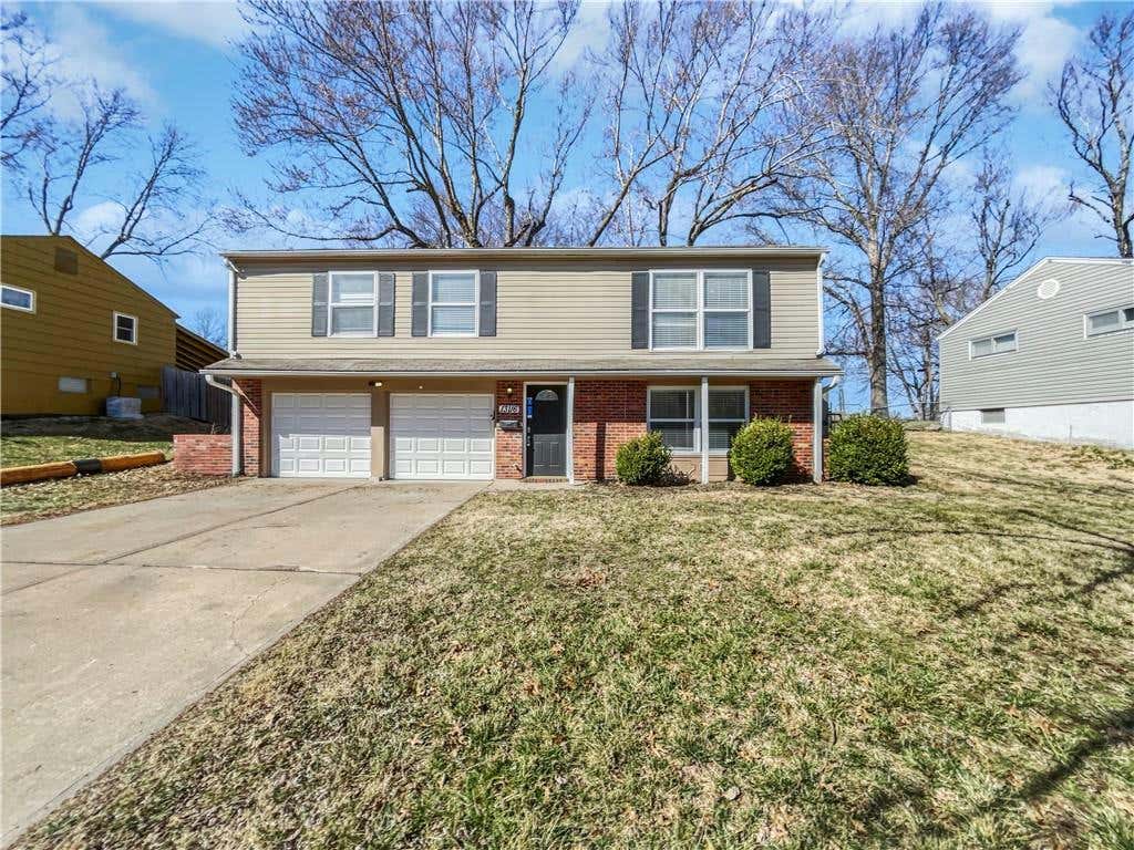 13116 HERRICK AVE, GRANDVIEW, MO 64030, photo 1 of 23