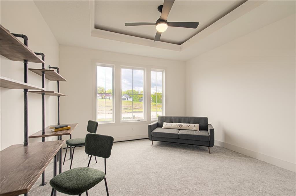 Riverside, Missouri, 64150, United States, 5 Bedrooms Bedrooms, ,3 BathroomsBathrooms,Residential,Active,2007055