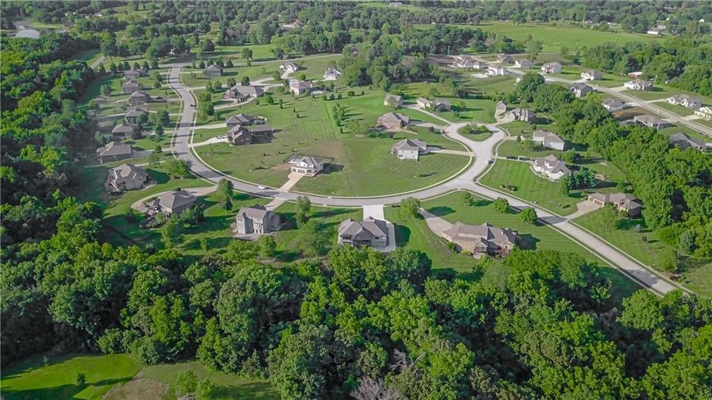 Kearney, Missouri, 64060, United States, 4 Bedrooms Bedrooms, ,3 BathroomsBathrooms,Residential,Active,1927650