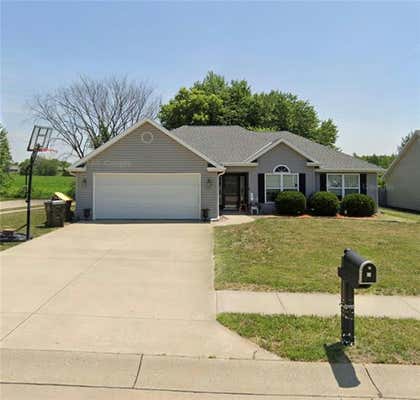 824 E MARKET ST, SAVANNAH, MO 64485 - Image 1