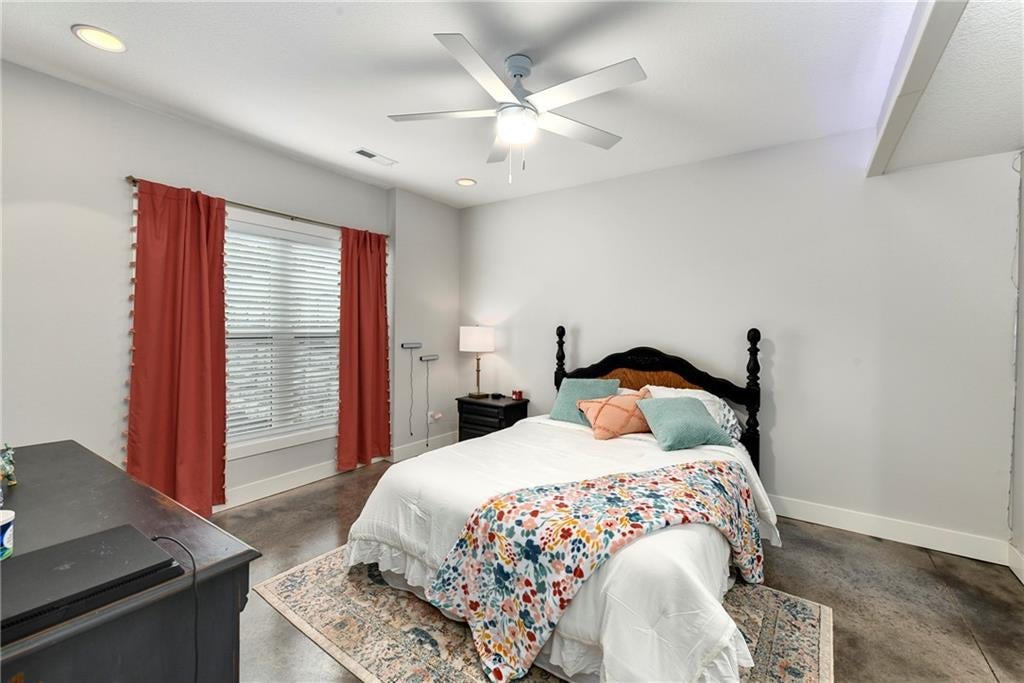 Odessa, Missouri, 64076, United States, 4 Bedrooms Bedrooms, ,4 BathroomsBathrooms,Residential,Active,1914840