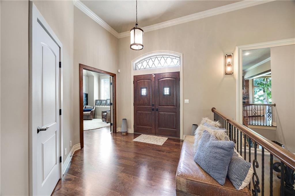 Loch Lloyd, Missouri, 64012, United States, 3 Bedrooms Bedrooms, ,4 BathroomsBathrooms,Residential,Active,1929453