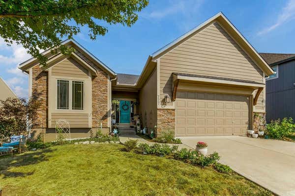 727 S WASHINGTON ST, RAYMORE, MO 64083 - Image 1