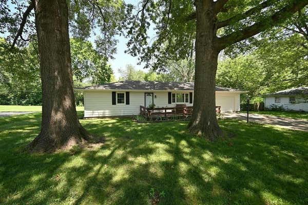 226 KENNEDY DR, GOWER, MO 64454, photo 4 of 41