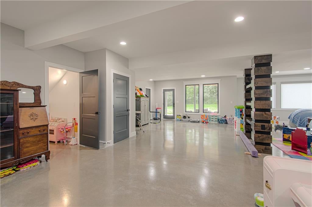 Kearney, Missouri, 64060, United States, 4 Bedrooms Bedrooms, ,3 BathroomsBathrooms,Residential,Active,1927650