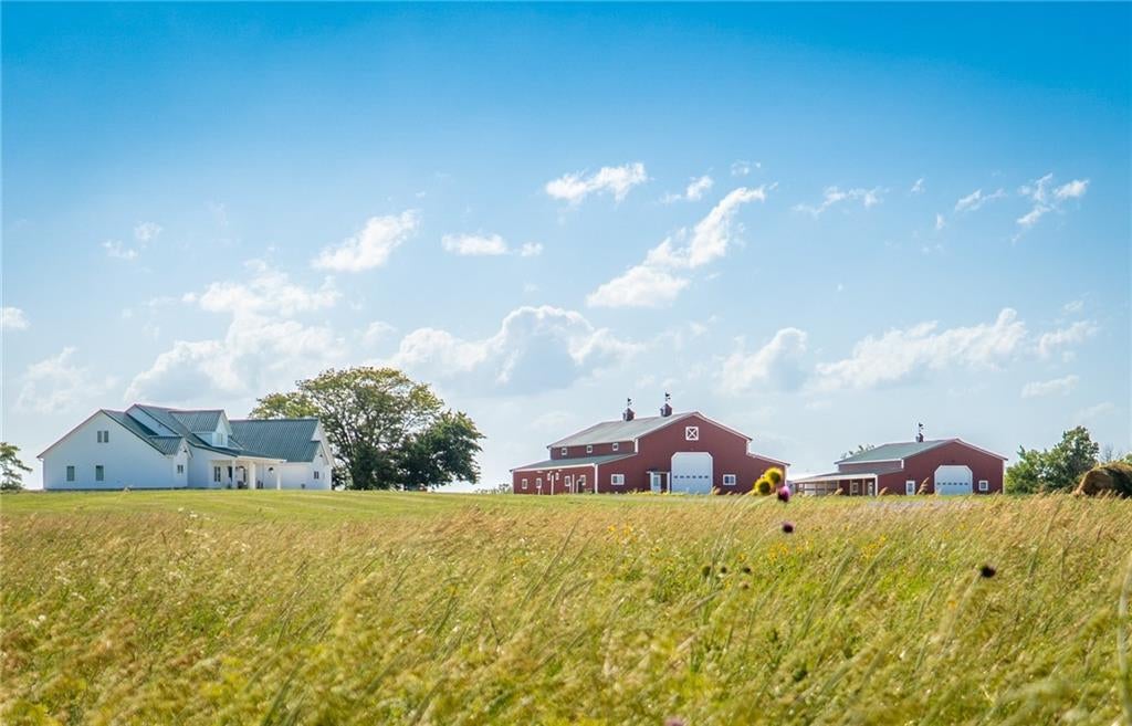 Gallatin, Missouri, 64640, United States, 5 Bedrooms Bedrooms, ,5 BathroomsBathrooms,Residential,Active,1953380