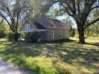 412 E 3RD ST, ALTAMONT, MO 64620 - Image 1