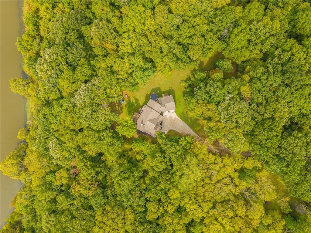 Parkville, Missouri, 64152, United States, 4 Bedrooms Bedrooms, ,5 BathroomsBathrooms,Residential,Active,1987258