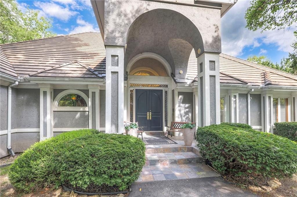 Kansas City, Missouri, 64114, United States, 5 Bedrooms Bedrooms, ,9 BathroomsBathrooms,Residential,Active,1929676
