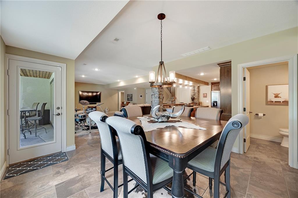 Loch Lloyd, Missouri, 64012, United States, 3 Bedrooms Bedrooms, ,4 BathroomsBathrooms,Residential,Active,1929453