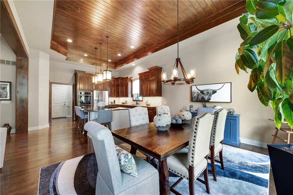 Loch Lloyd, Missouri, 64012, United States, 3 Bedrooms Bedrooms, ,4 BathroomsBathrooms,Residential,Active,1929453