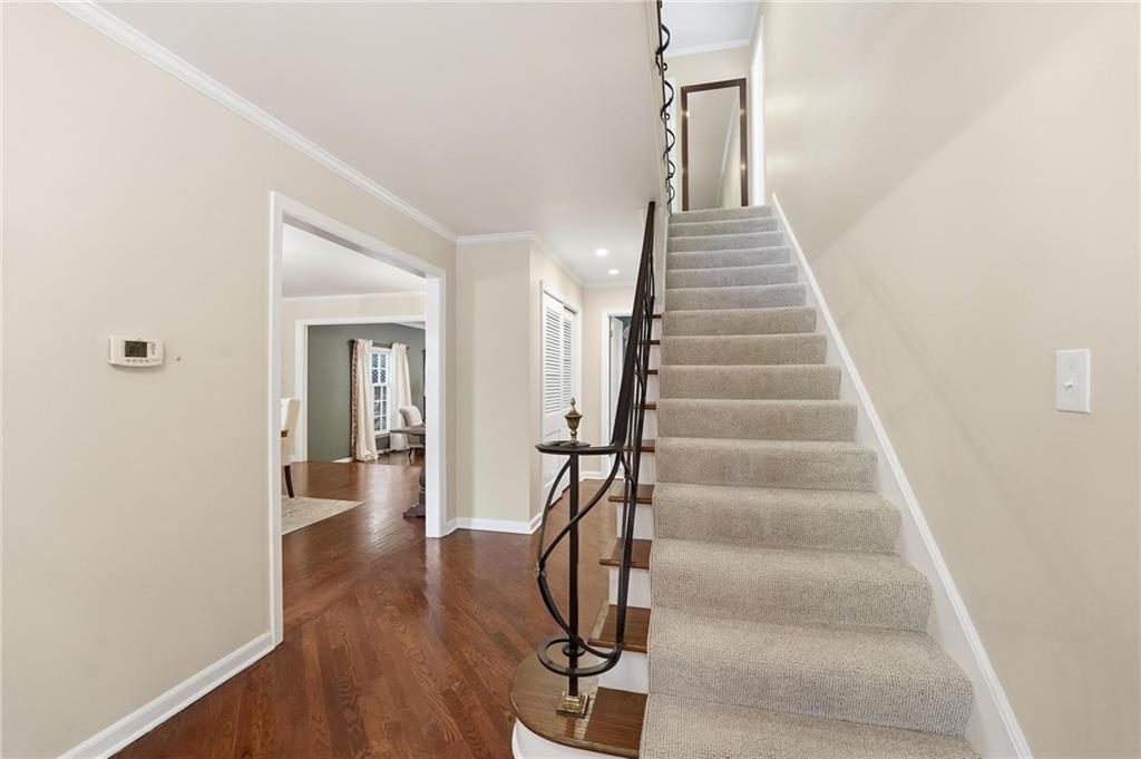 Kansas City, Missouri, 64113, United States, 3 Bedrooms Bedrooms, ,3 BathroomsBathrooms,Residential,Active,1987240