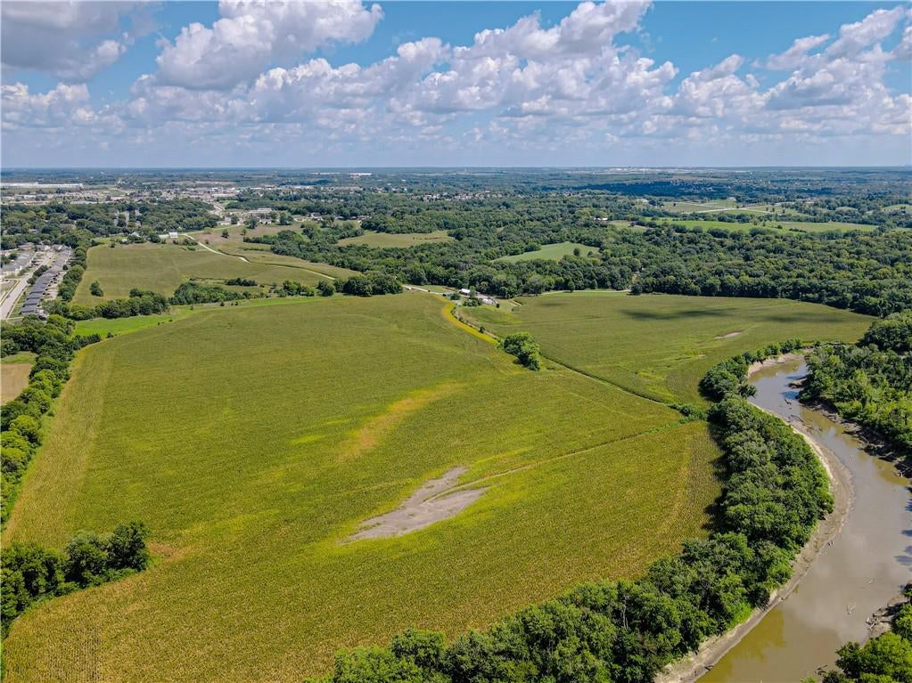 Platte City, Missouri, 64079, United States, 2 Bedrooms Bedrooms, ,1 BathroomBathrooms,Residential,Active,1920274