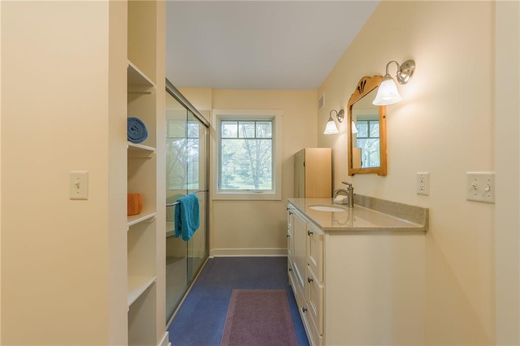 Liberty, Missouri, 64068, United States, ,5 BathroomsBathrooms,Residential,Active,1790254