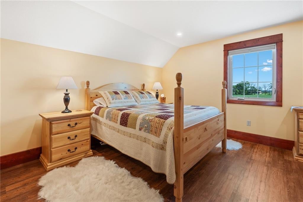 Gallatin, Missouri, 64640, United States, 5 Bedrooms Bedrooms, ,5 BathroomsBathrooms,Residential,Active,1953380