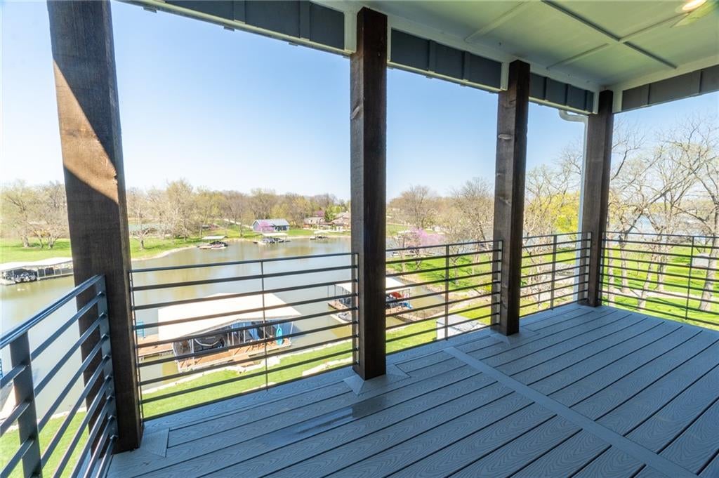 Altamont, Missouri, 64620, United States, 4 Bedrooms Bedrooms, ,4 BathroomsBathrooms,Residential,Active,1774004