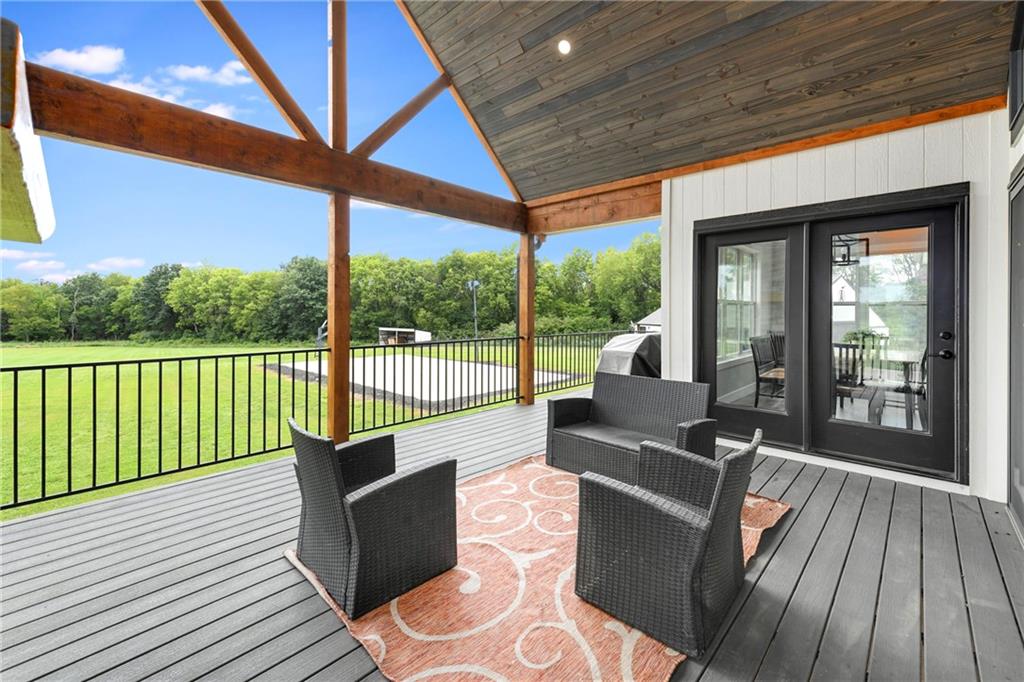 Odessa, Missouri, 64076, United States, 4 Bedrooms Bedrooms, ,4 BathroomsBathrooms,Residential,Active,1914840