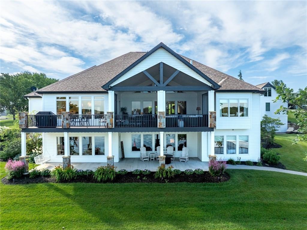 Altamont, Missouri, 64620, United States, 5 Bedrooms Bedrooms, ,5 BathroomsBathrooms,Residential,Active,1880022