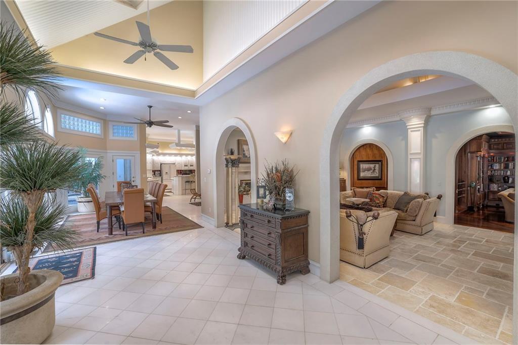 Kansas City, Missouri, 64114, United States, 5 Bedrooms Bedrooms, ,9 BathroomsBathrooms,Residential,Active,1929676
