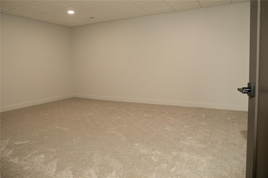 Altamont, Missouri, 64620, United States, 3 Bedrooms Bedrooms, ,3 BathroomsBathrooms,Residential,Active,1922653