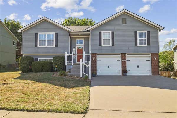 1302 SW CROSS CREEK DR, GRAIN VALLEY, MO 64029 - Image 1