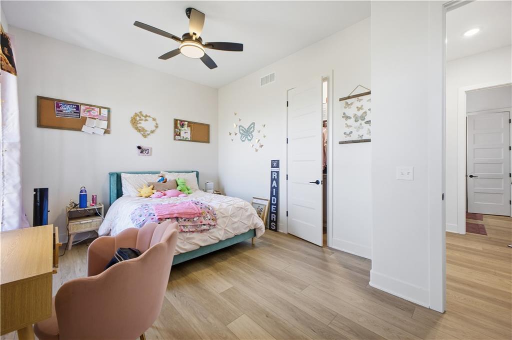 St Joseph, Missouri, 64507, United States, 5 Bedrooms Bedrooms, ,5 BathroomsBathrooms,Residential,Active,2007340