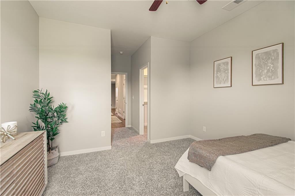 Olathe, Kansas, 66061, United States, ,Residential,Active,1868108